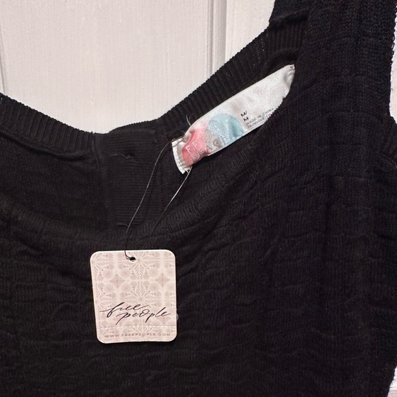 NWT Free People Short N Sweet Sweater Minidress Black - Size Medium - Picture 5 of 7